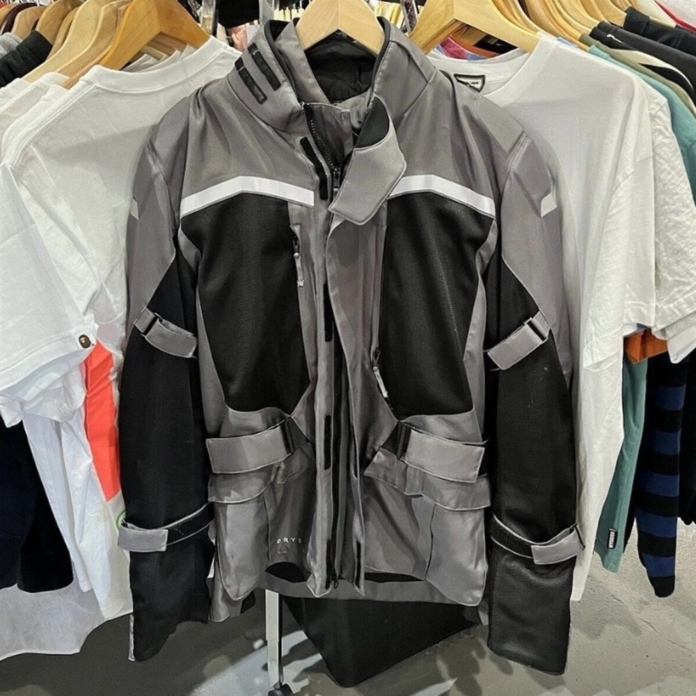 Alpinestars Men's grey and Black Performance motorcycle Jacket